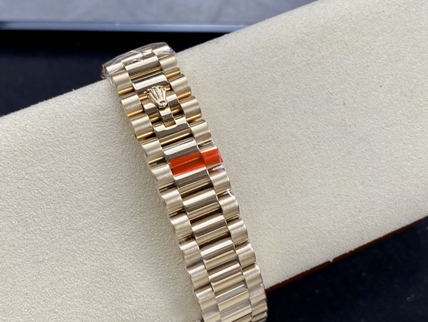 激安ロレックス着用イメージ